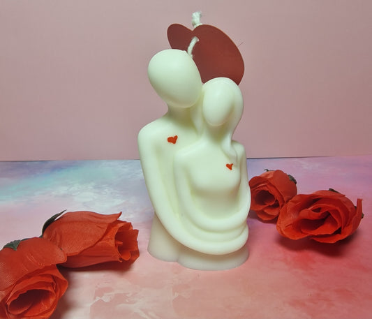 Silent Embrace – Dekorative Kerze