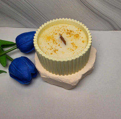 🌸 Blütenzauber – Duftkerze im handgefertigten Gipsbehälter | 80g
