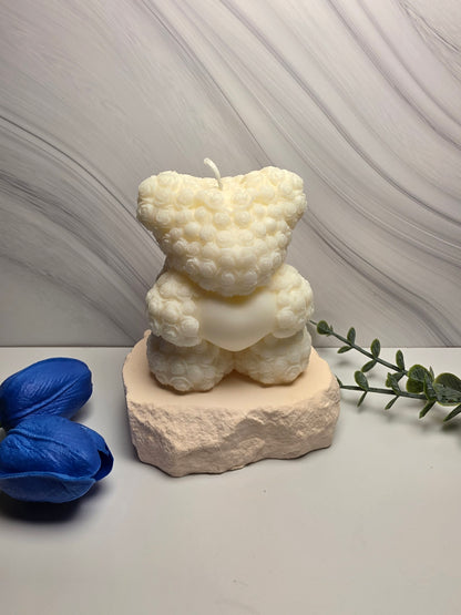 Rosenbär Duftkerze – Handgemacht aus Soja- &amp; Bienenwachs