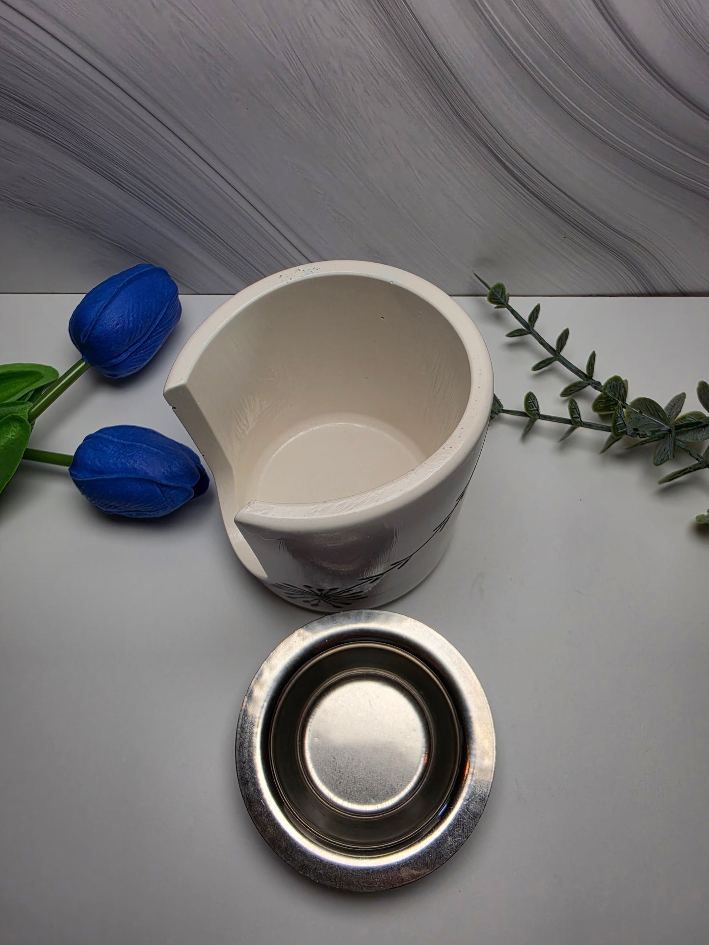 Elegance – Handgefertigter Wax Melt Duftwärmer aus Gips (Höhe 9 cm)