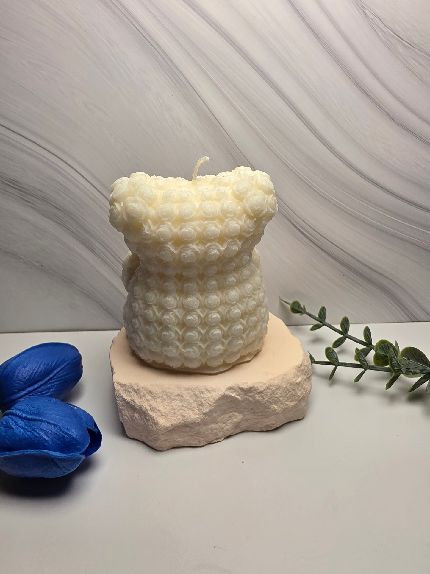 Rosenbär Duftkerze – Handgemacht aus Soja- &amp; Bienenwachs