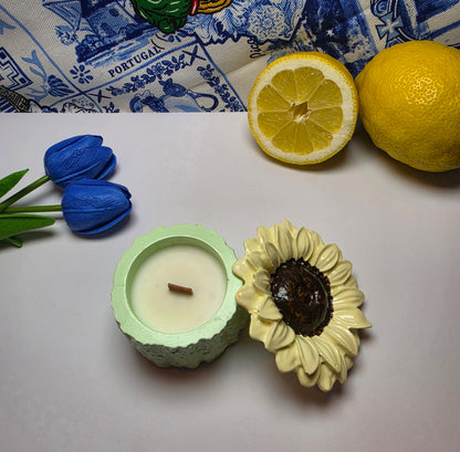 Weiße Tee Sonne – Weißer Tee Duftkerze im Sonnenblumen-Design