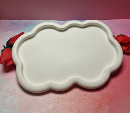 Cloud Plate – Handgefertigter Gips-Teller